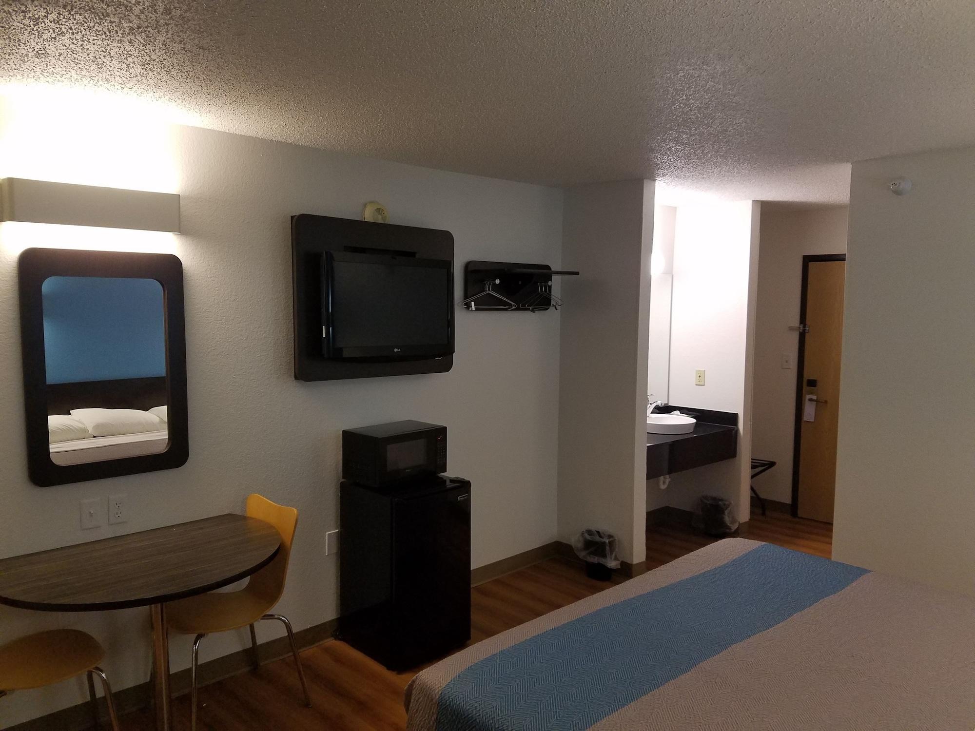 Motel 6-Indianapolis, In - Southport Экстерьер фото