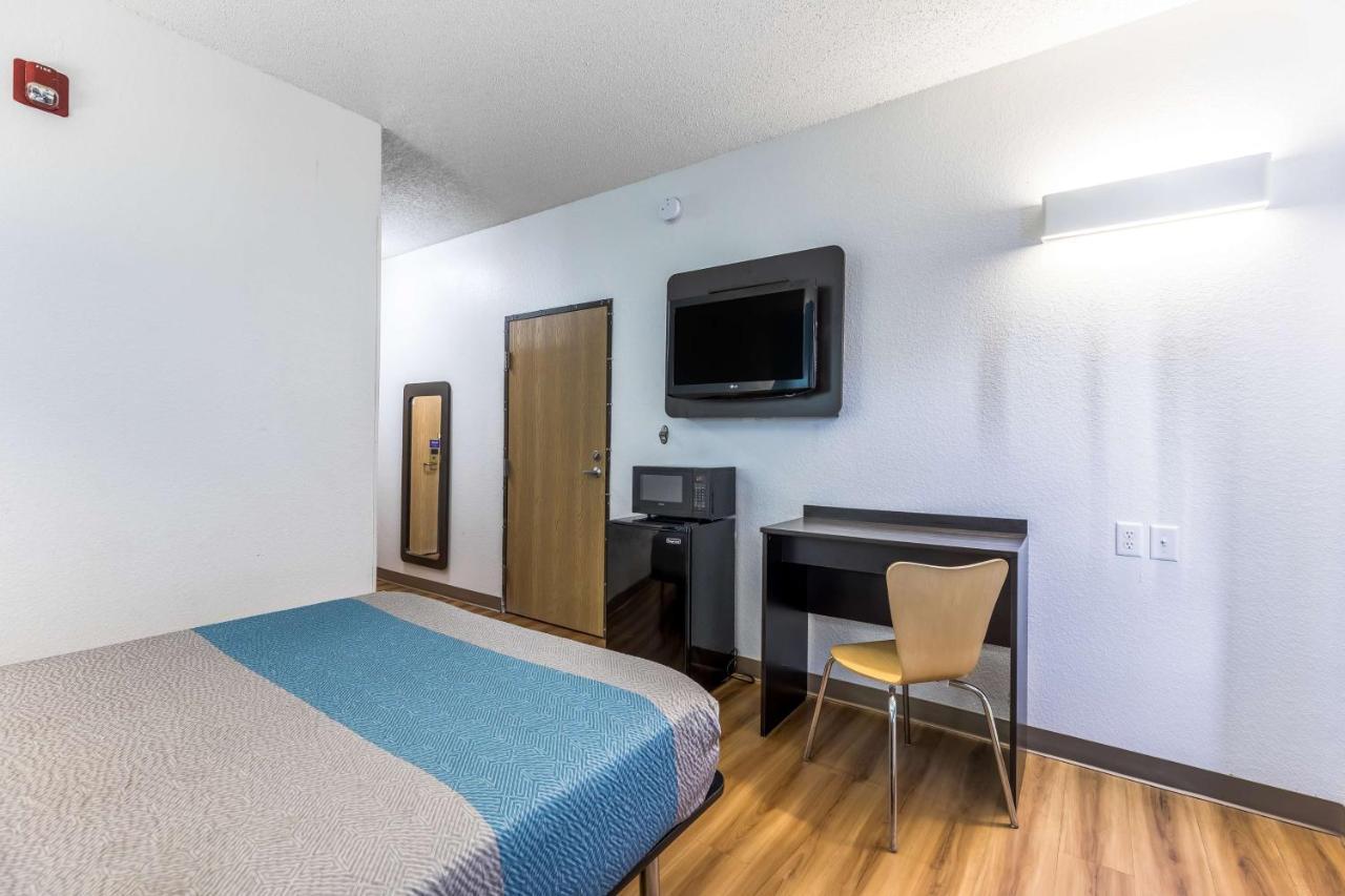 Motel 6-Indianapolis, In - Southport Экстерьер фото
