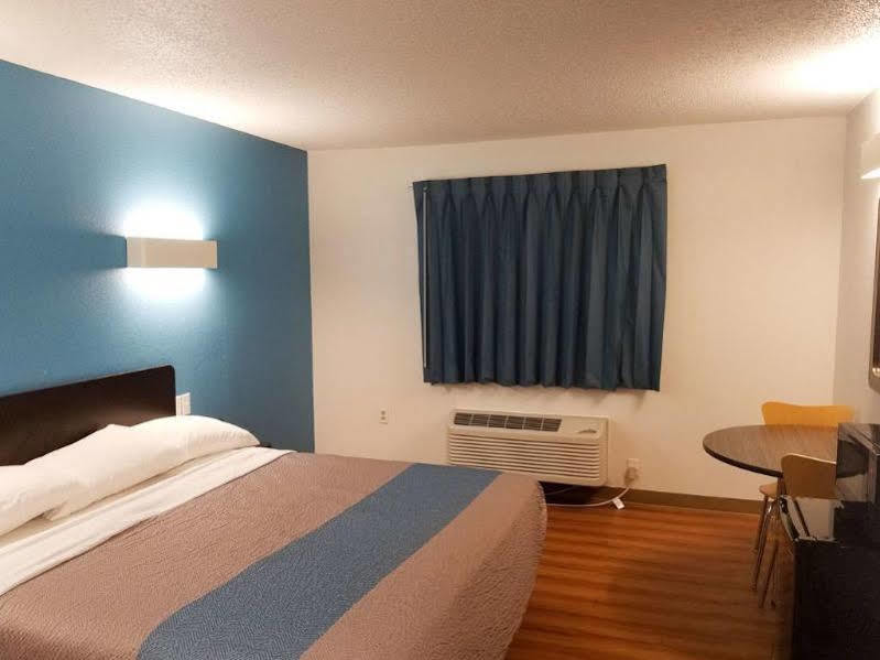 Motel 6-Indianapolis, In - Southport Экстерьер фото